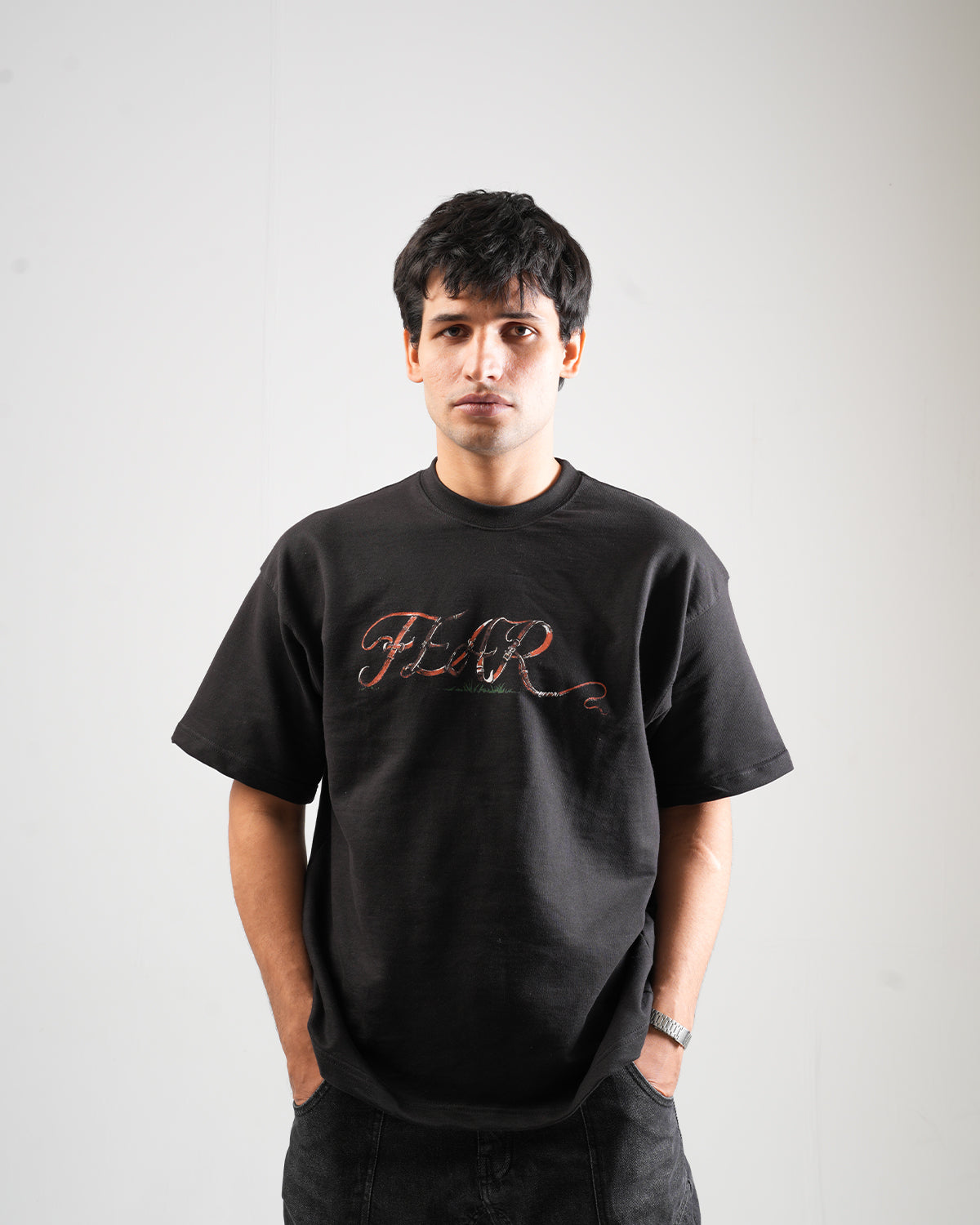 BLACK HORSE T-SHIRT