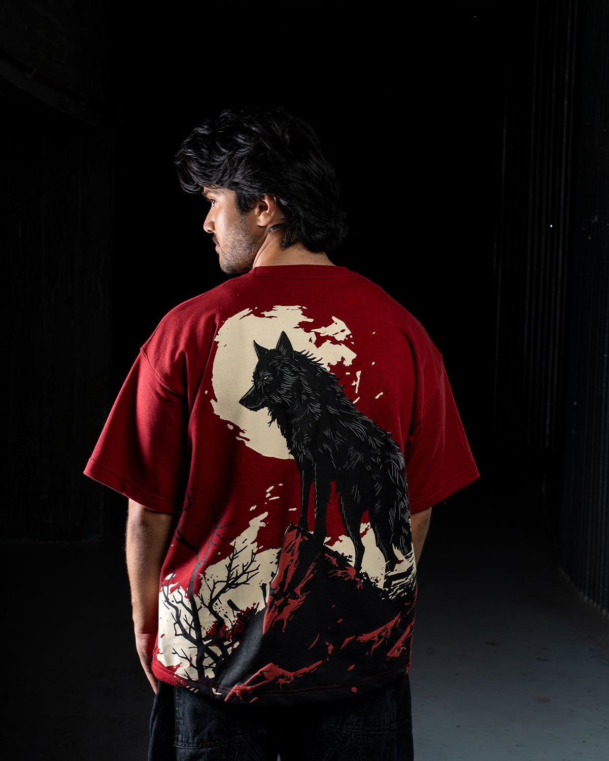 RED WOLF T-SHIRT