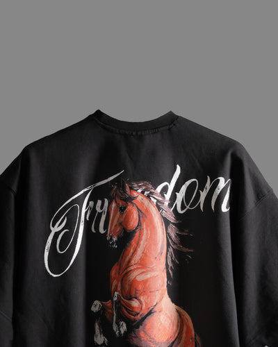 BLACK HORSE T-SHIRT
