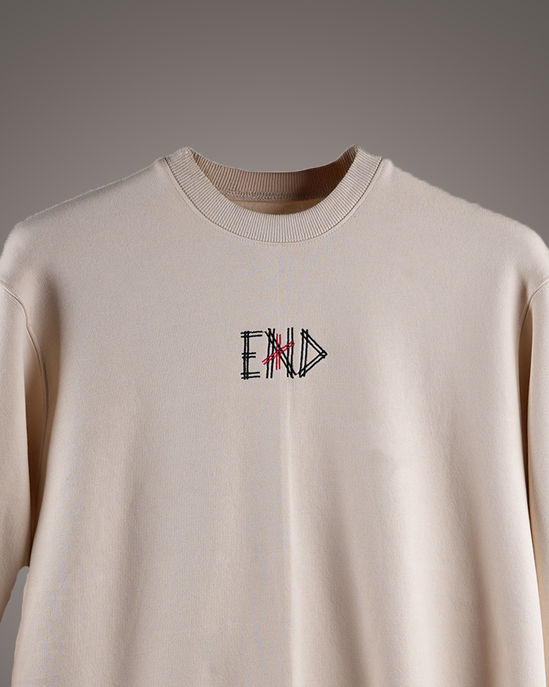 CREAM END SWEATSHIRT