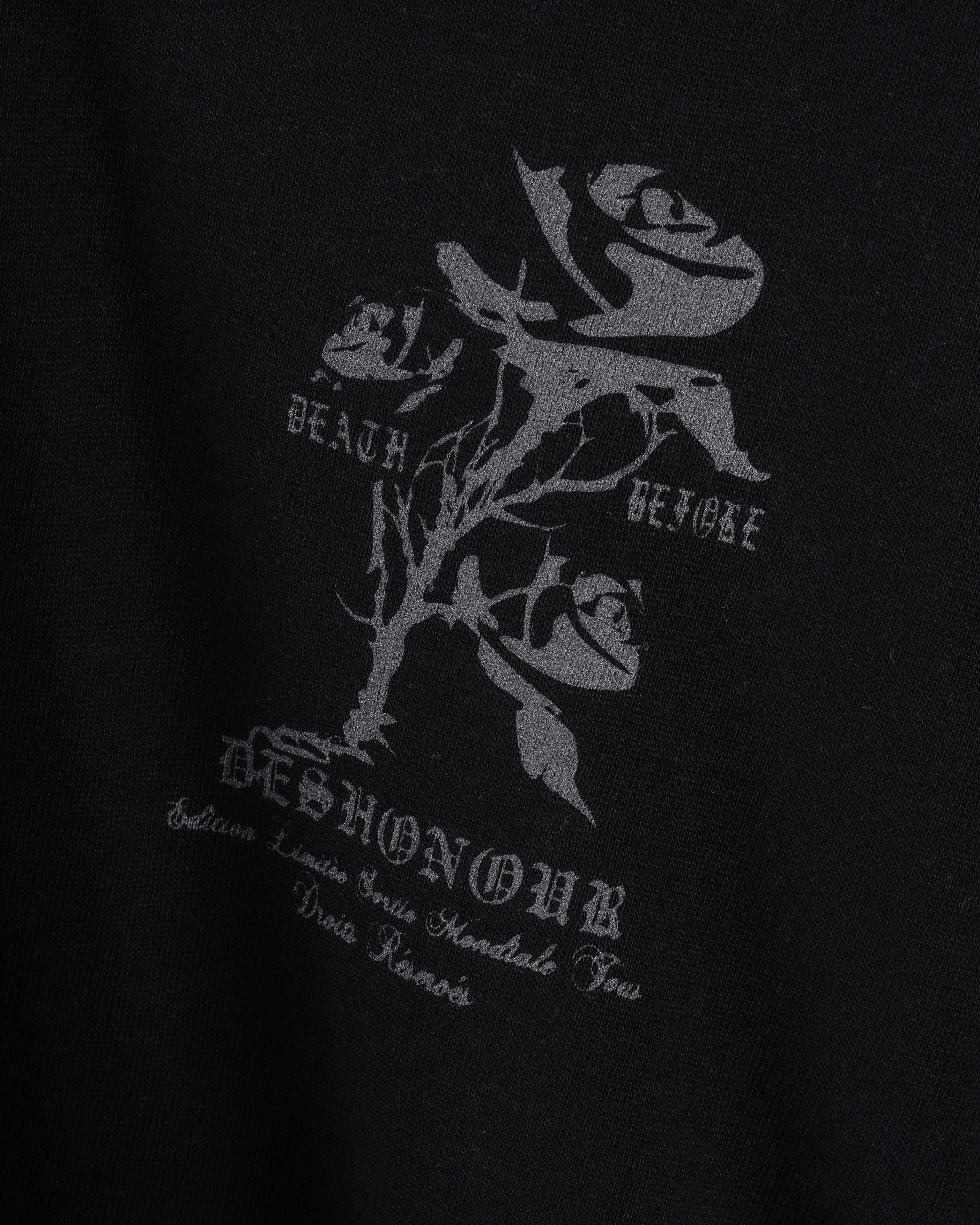 fear-gothic-bloom-oversize-t shirt
